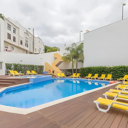 T1 Garden Hill Apartment