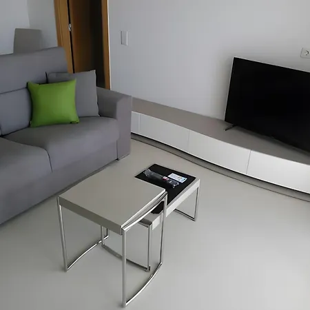 T1 Garden Hill Apartment