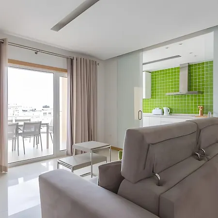 Apartment T1 Garden Hill *